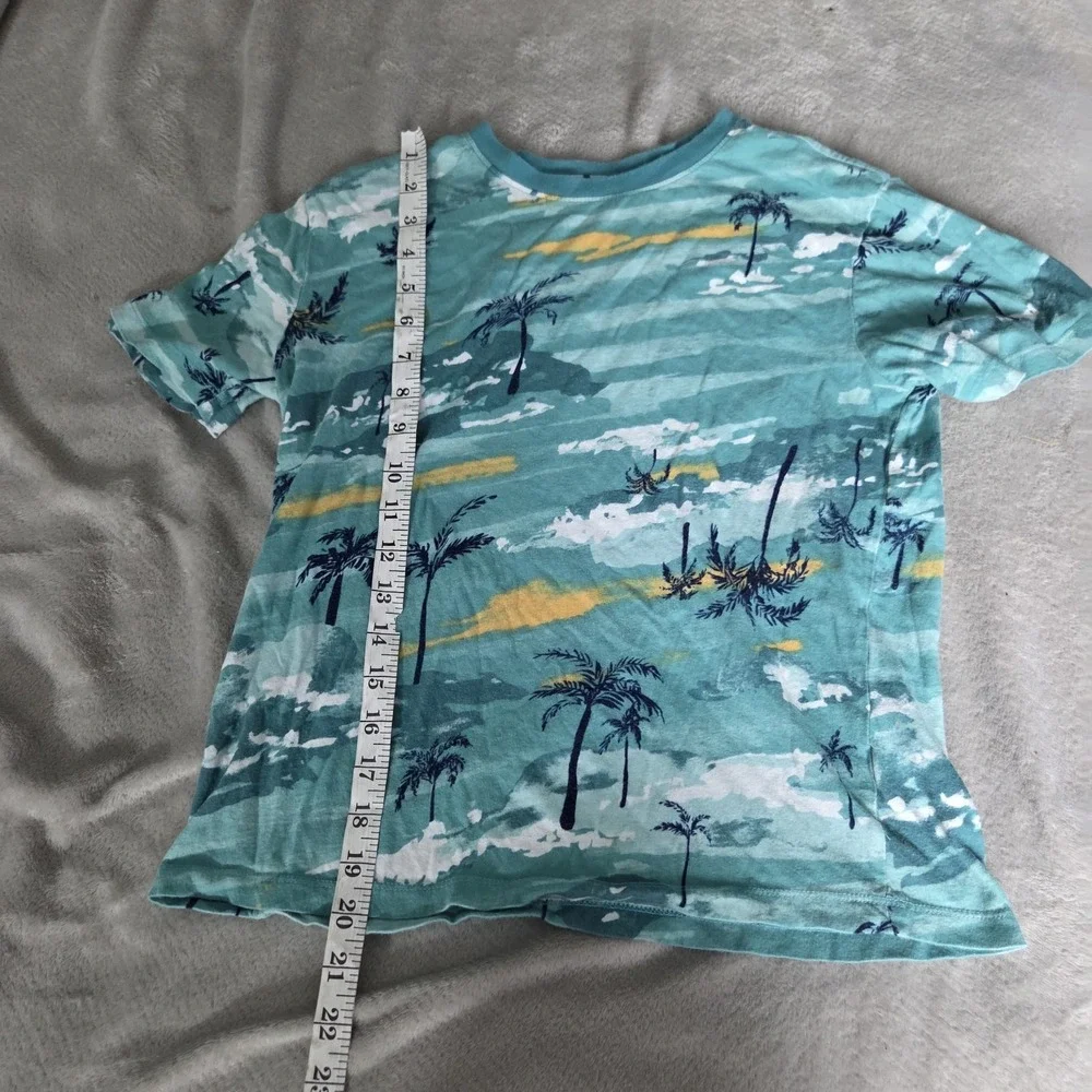 Old Navy Boys Size Large Short Sleeve Crew Neck Graphic T Shirt Multicolor